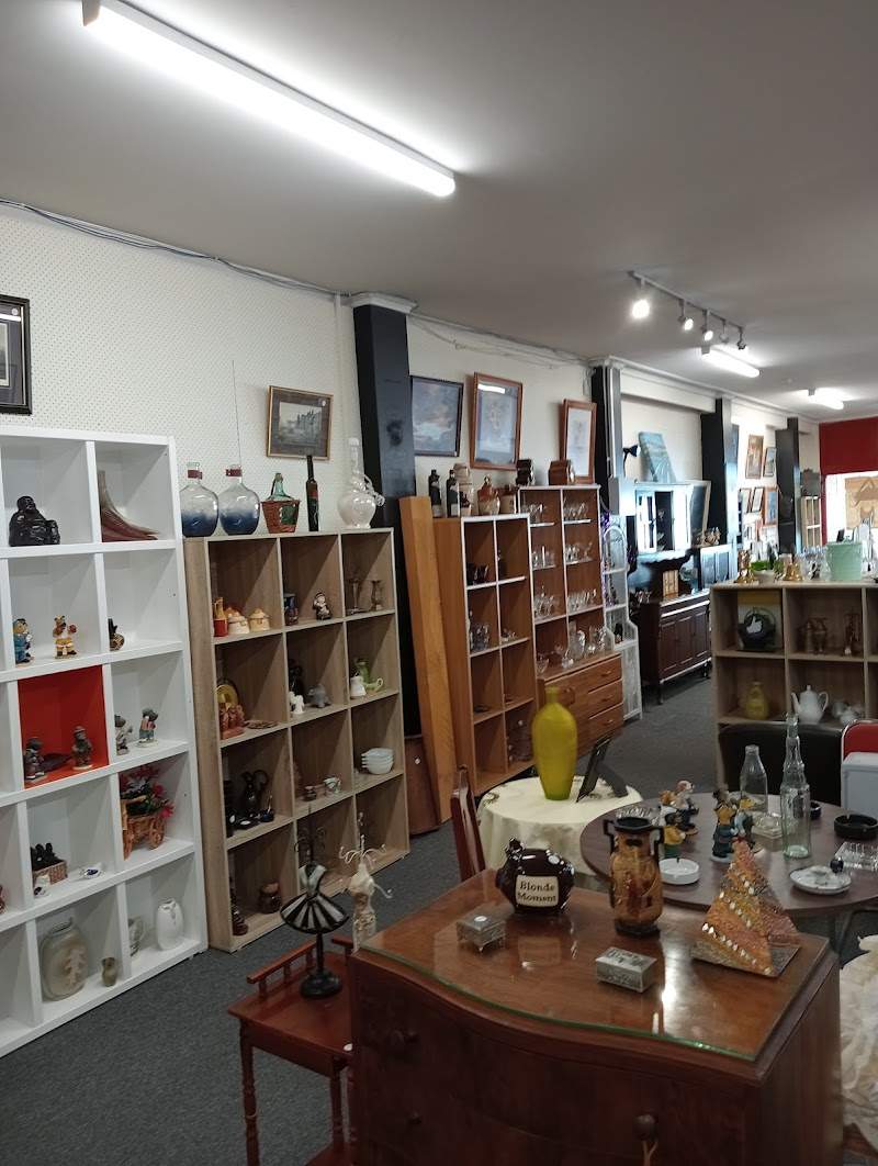 Check out Second wind second hand shop in Moturoa
