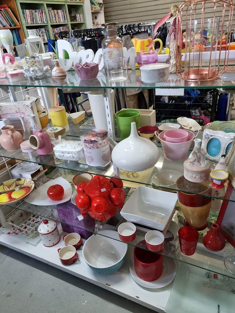 Check out Silky Oaks Op Shop in Manly West