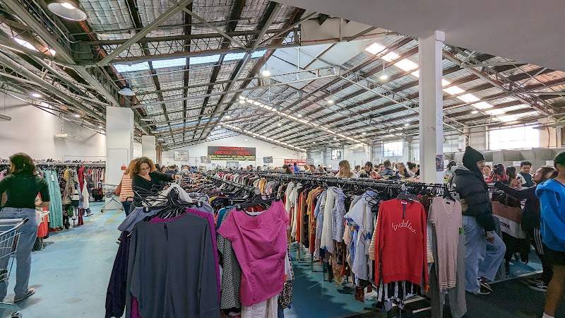 Check out Uturn Punchbowl Outlet in Punchbowl