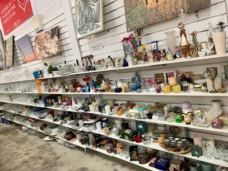 Check out Salvos Stores Balcatta in BALCATTA