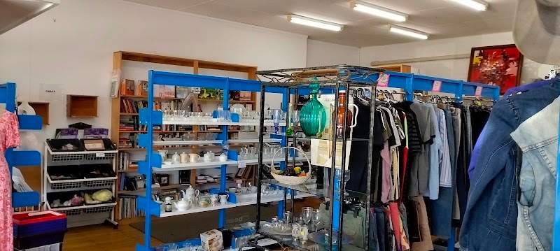 Check out Mirridong Pre-Loved Goods Yarram in Yarram