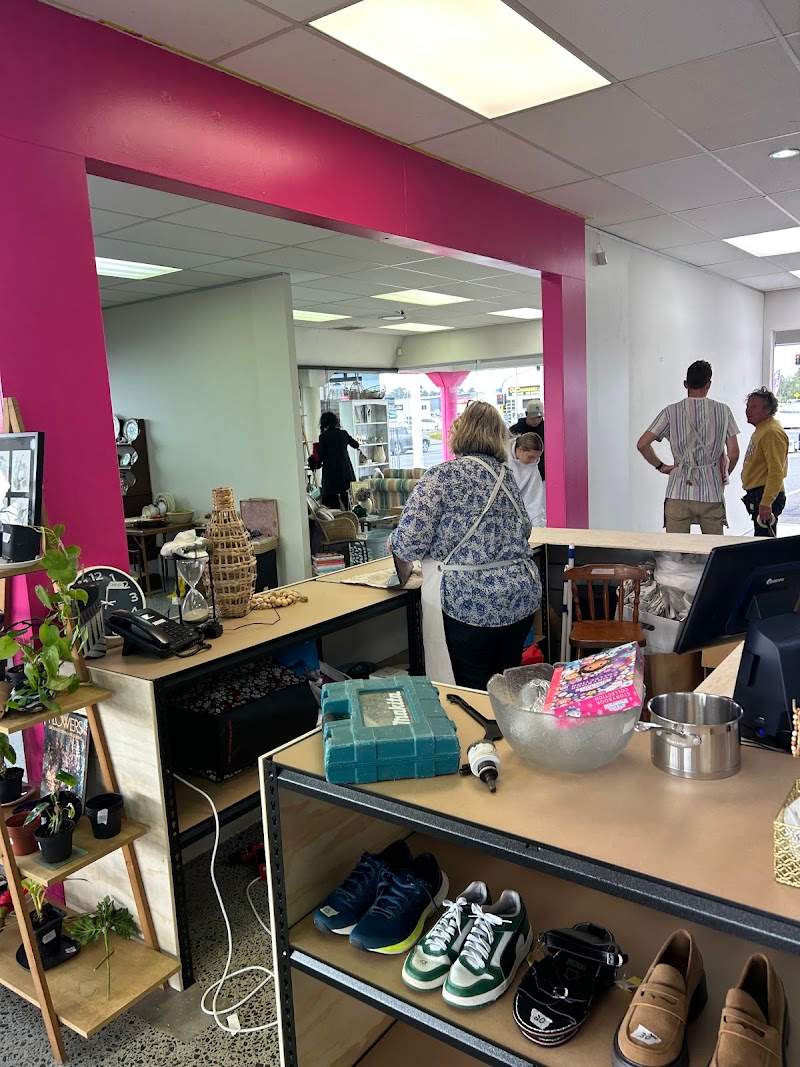 Check out 28 Days Op Shop in Frankton