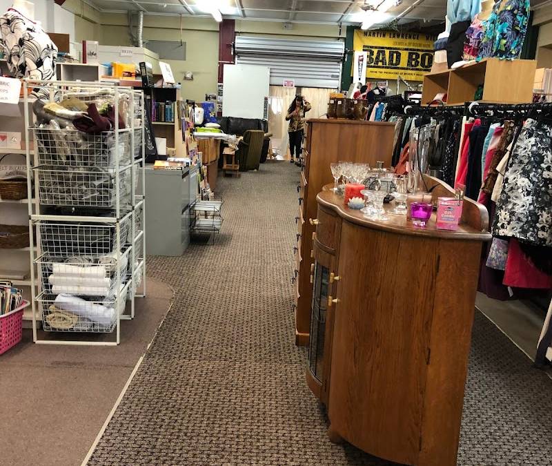 Hato Hone St John Op Shop Frankton, photo 1 of 6