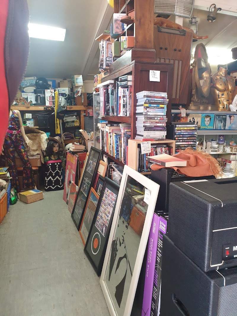 Check out Goodna Second Hand Mart Redbank in Redbank