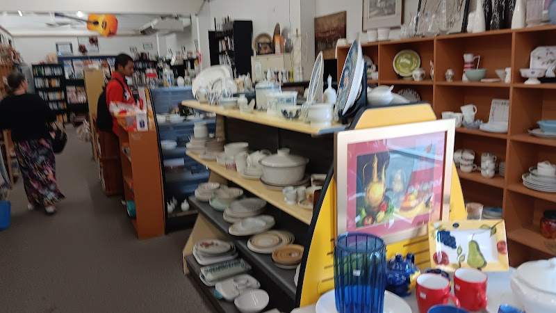 Check out Hospice Mid Northland Recycled Goods Shop in Kerikeri