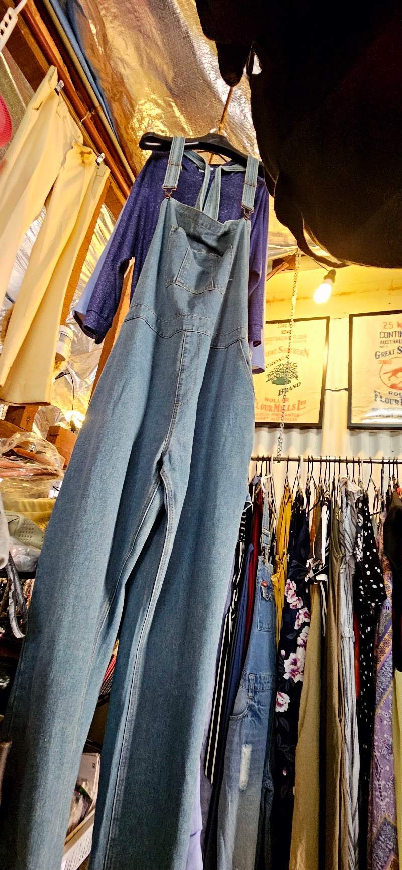 Check out Boomerang Op Shop Katanning in Katanning