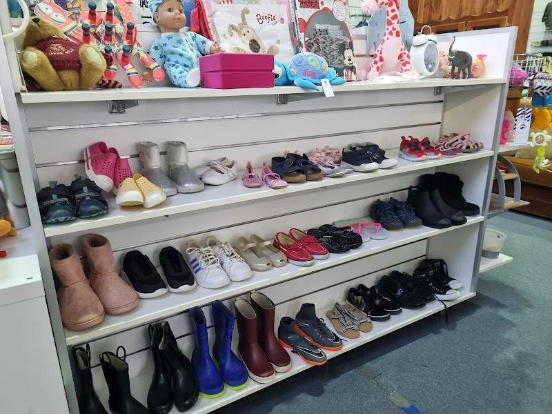 Check out Salvos Stores Ringwood in RINGWOOD
