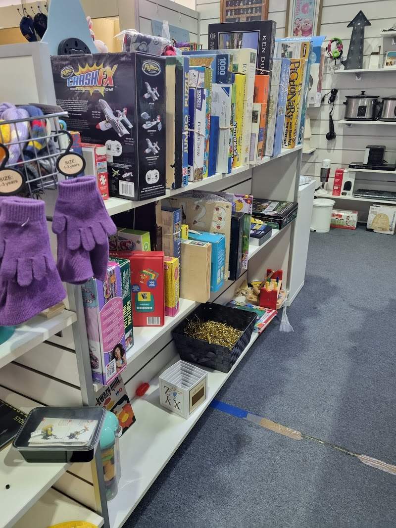 Check out Salvos Stores Ringwood in RINGWOOD