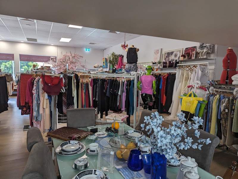 Check out Elcies Thrift Store Semaphore in Semaphore