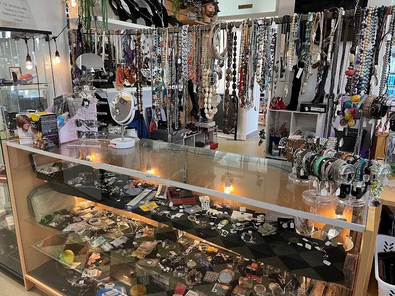 Check out Salvation Army Bellarine Highway Thrift Shop in Moolap