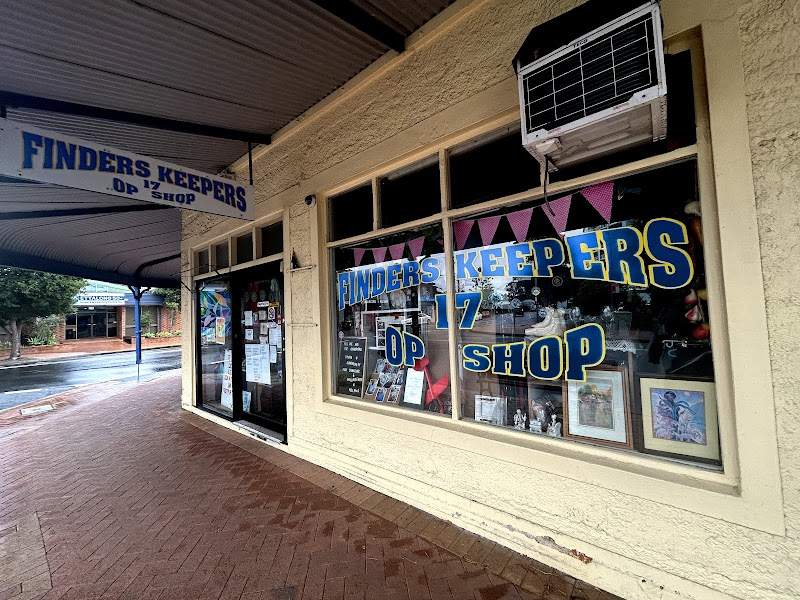 Check out Finders Keepers 17 Ettalong Beach in Ettalong Beach