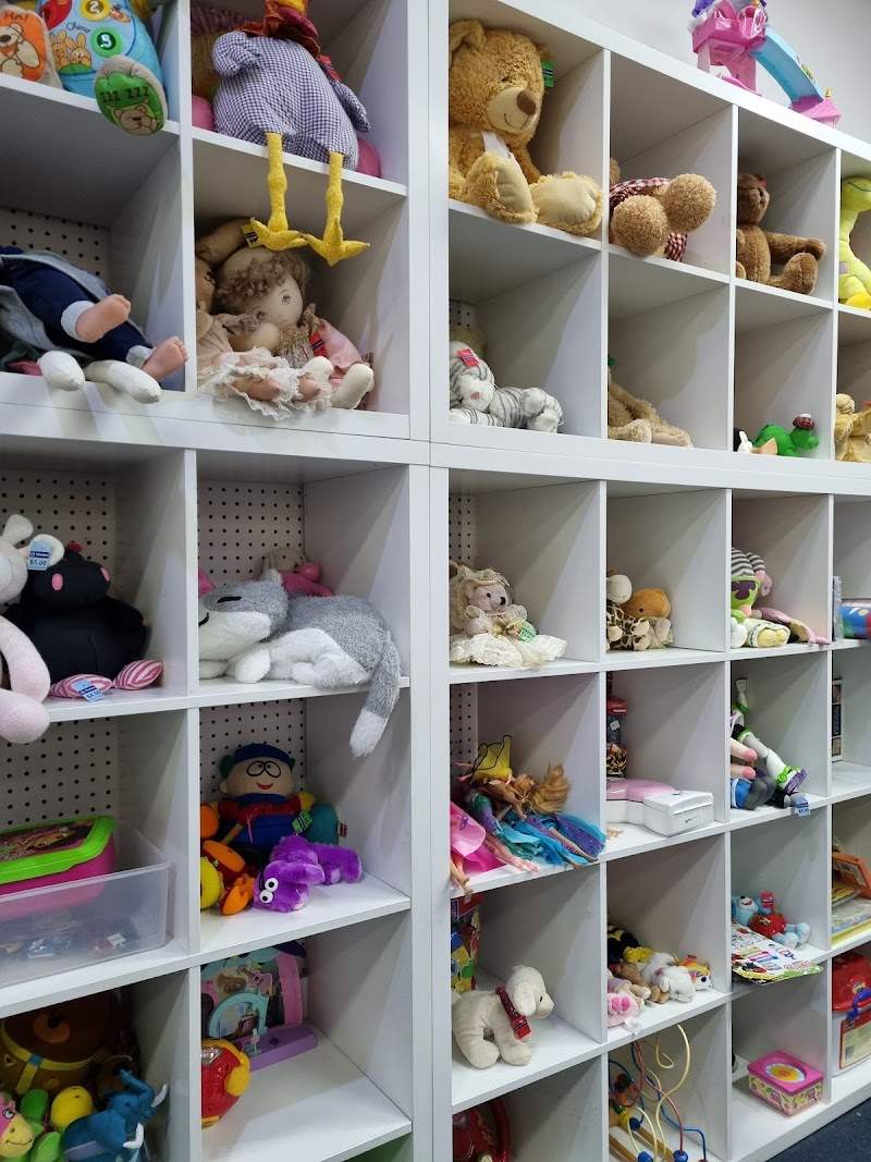 Check out Vinnies Coburg in COBURG