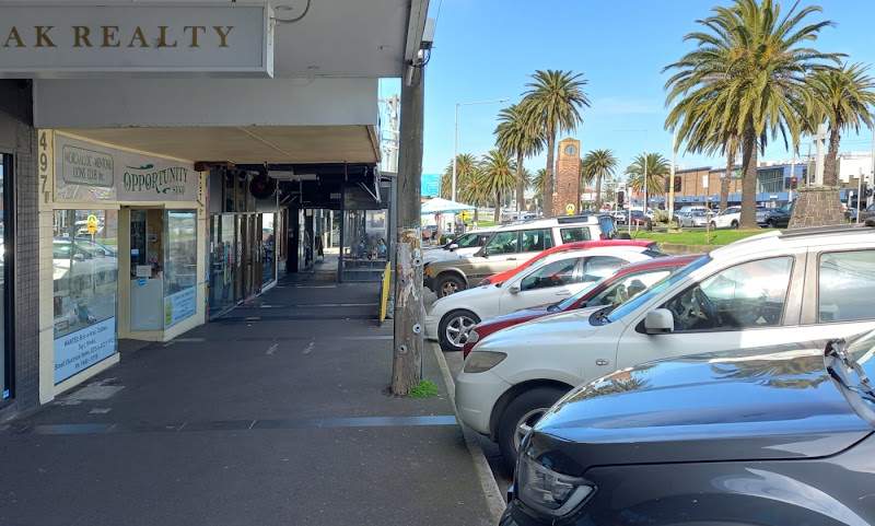 Check out Lions Mordialloc Opportunity Shop in Mordialloc
