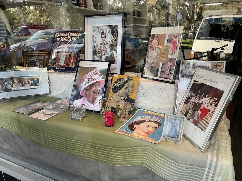 Check out DVCS Op Shop Macleod in Macleod
