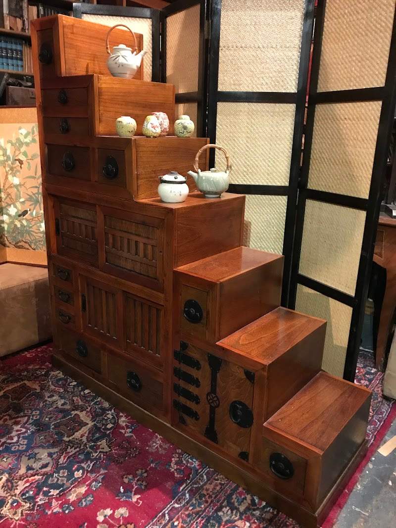 Check out Black Antiques in Katoomba