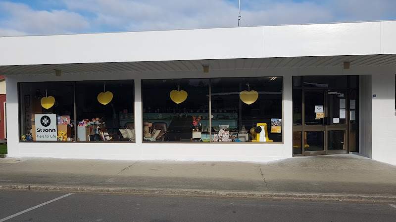 Check out St John Op Shop Lumsden in Lumsden