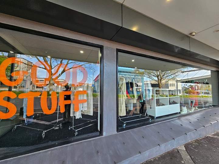Good Stuff — op shop in Auckland CBD, opening hours