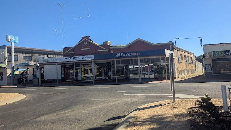 Check out Oakey Shop (A Lifeline Darling Downs Op-Shop) in Oakey