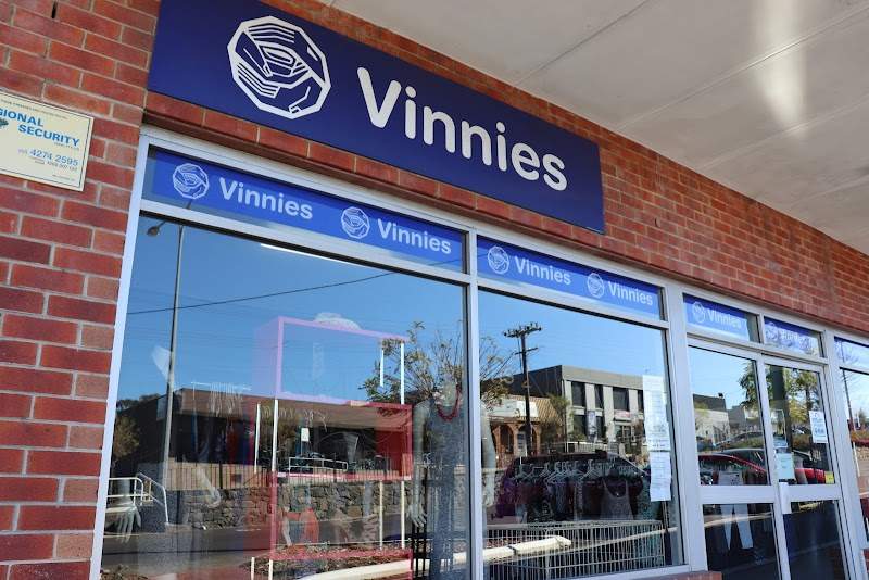 Check out Vinnies Oak Flats in OAK FLATS