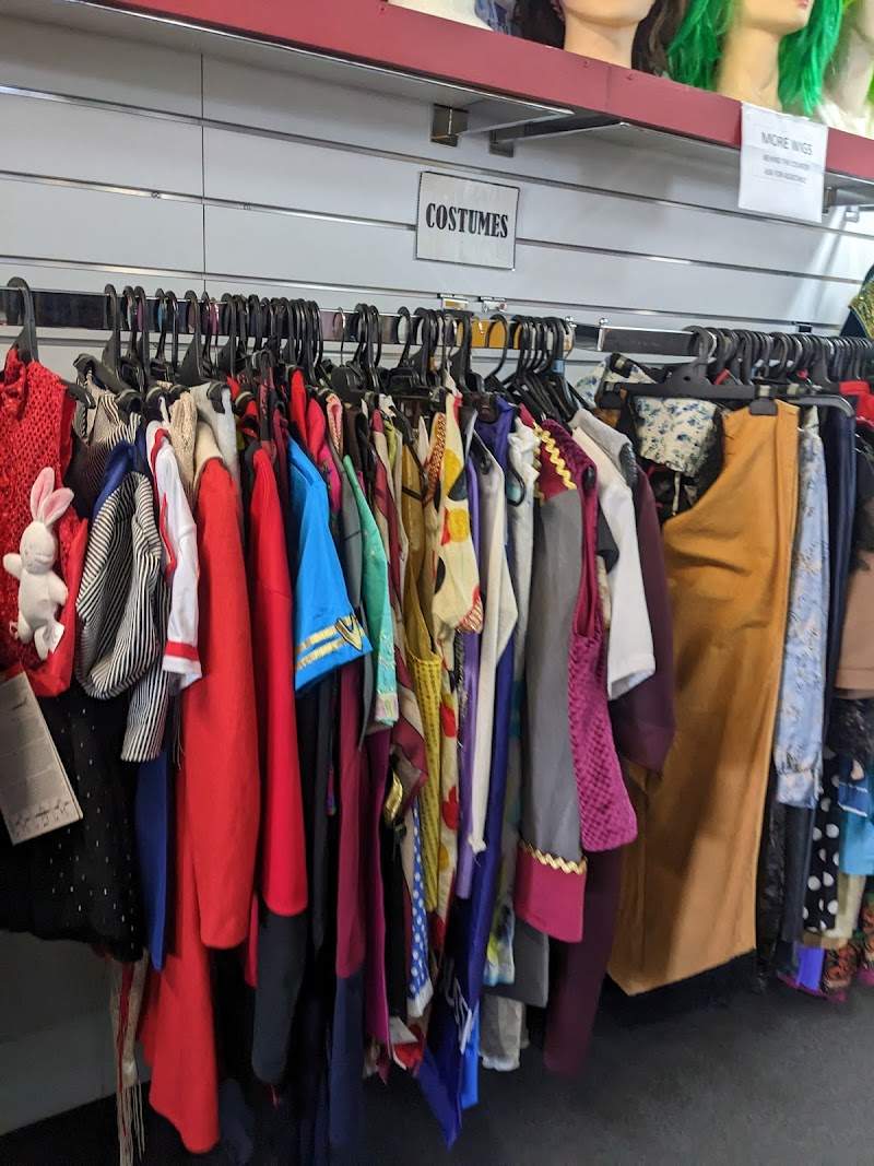 Check out Lifeline Shop Roundabout Manoora in Manoora