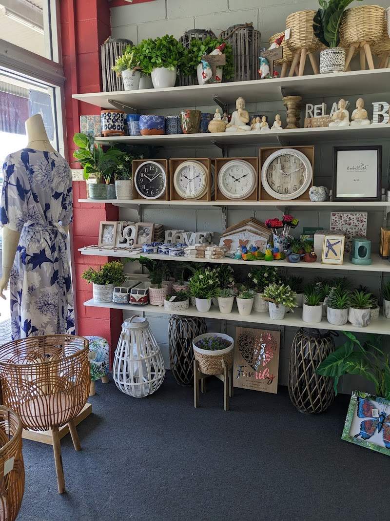 Check out Lifeline Shop Roundabout Manoora in Manoora