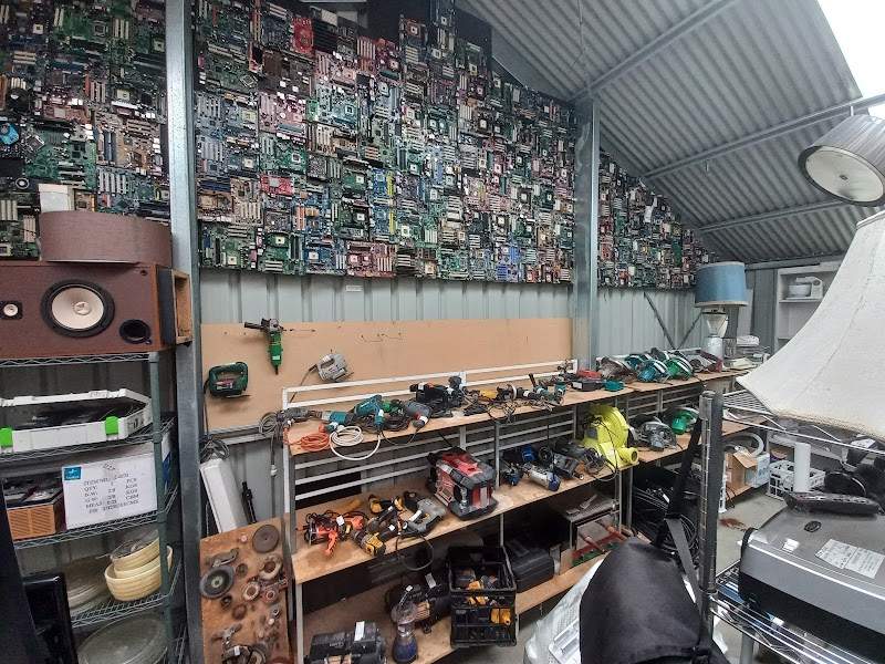 Check out Glenorchy Tip Shop in Glenorchy