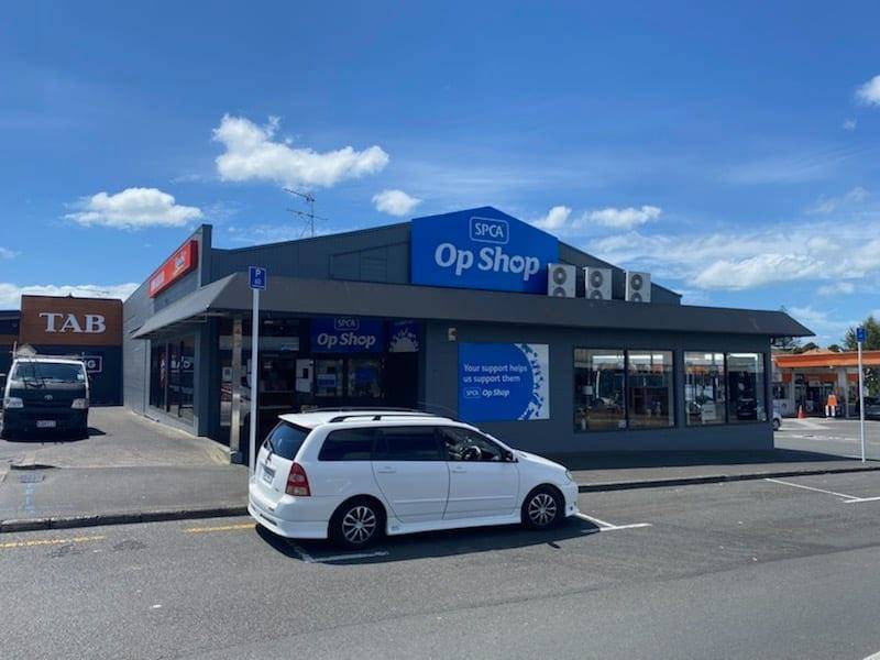 SPCA Op Shop Glen Innes, photo 1 of 5