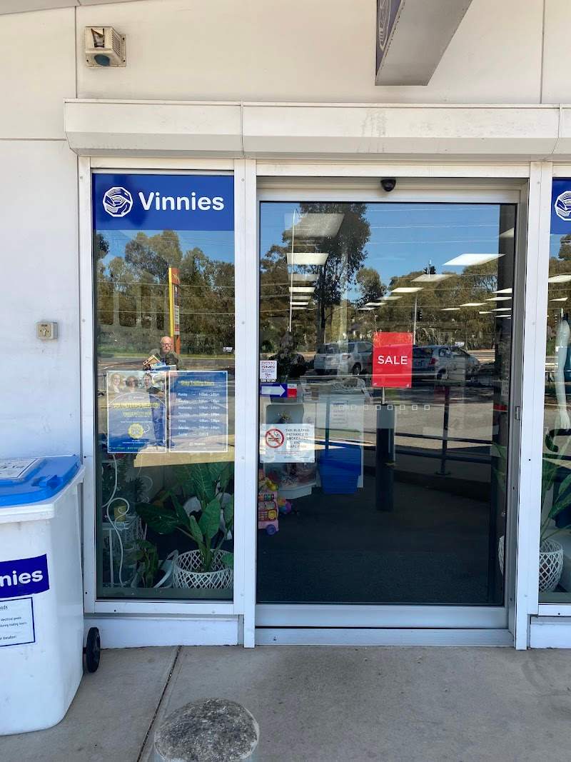 Check out Vinnies Valley View in VALLEY VIEW