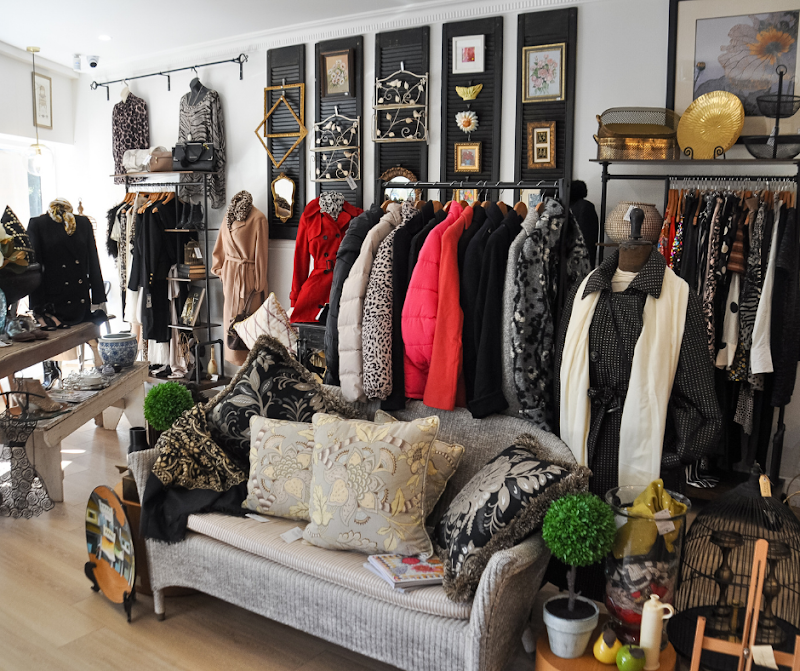 Check out Lifeline Shop Lindfield in Lindfield