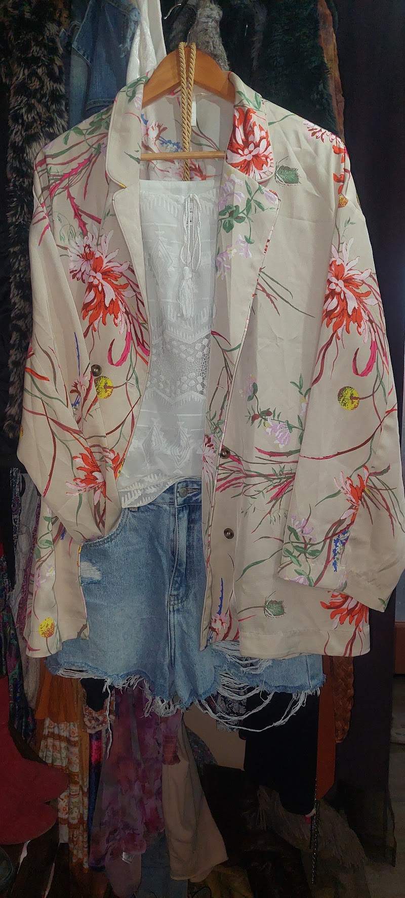 Check out Jenny's Joint Recycled Fashion Boutique in Pōhara