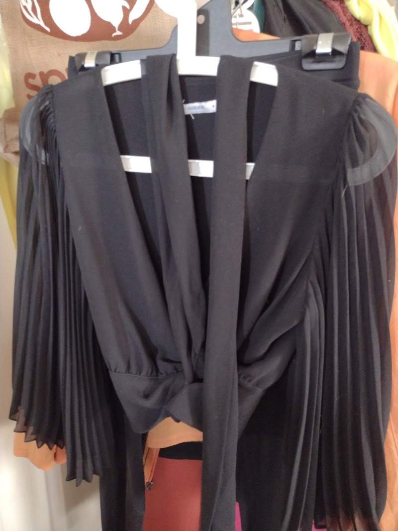 Check out Vinnies Bassendean Shop in Bassendean