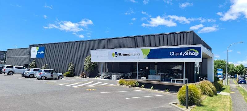 Check out Waipuna Hospice Shop Mount Maunganui in Mount Maunganui