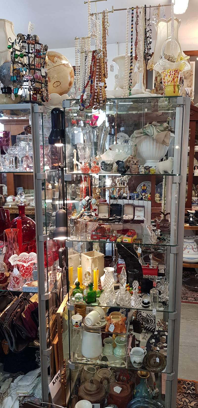 Check out Ferry Antique Centre / Flame in Stitches Vintage in Waltham