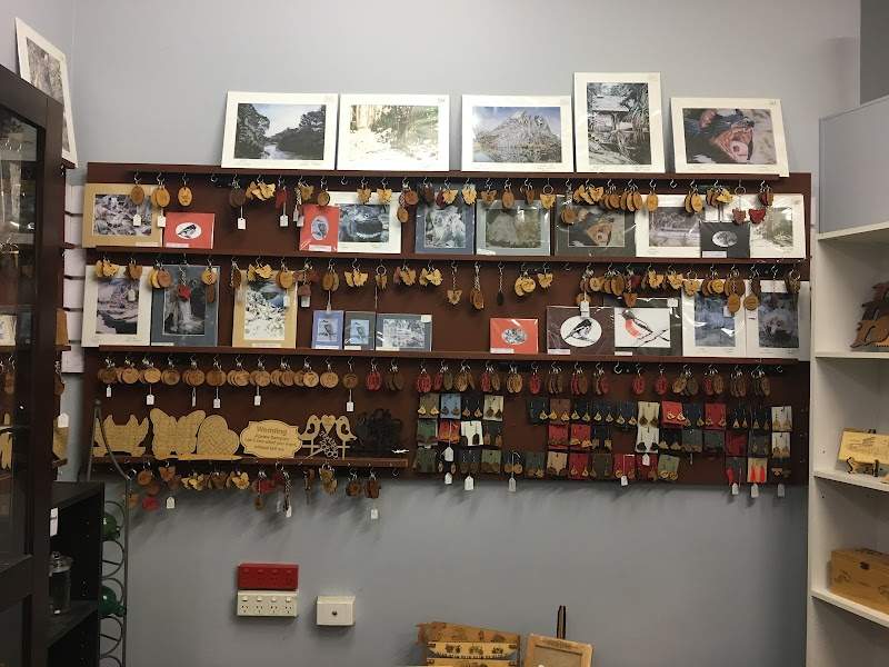 Check out Rag And Bone Second Hand Shop Latrobe Tasmania 7307 in Latrobe