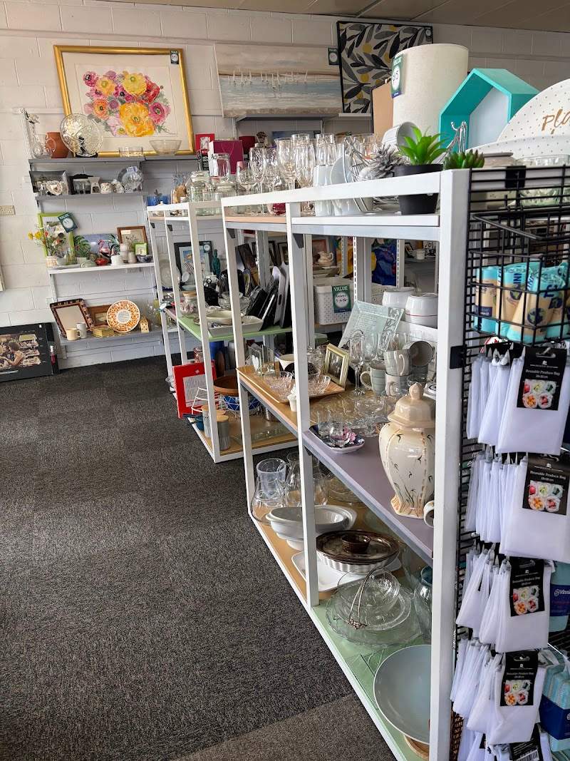 Check out Vinnies Hastings in HASTINGS