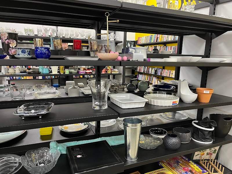 Check out Good Sammy Gosnells Op Shop in Gosnells