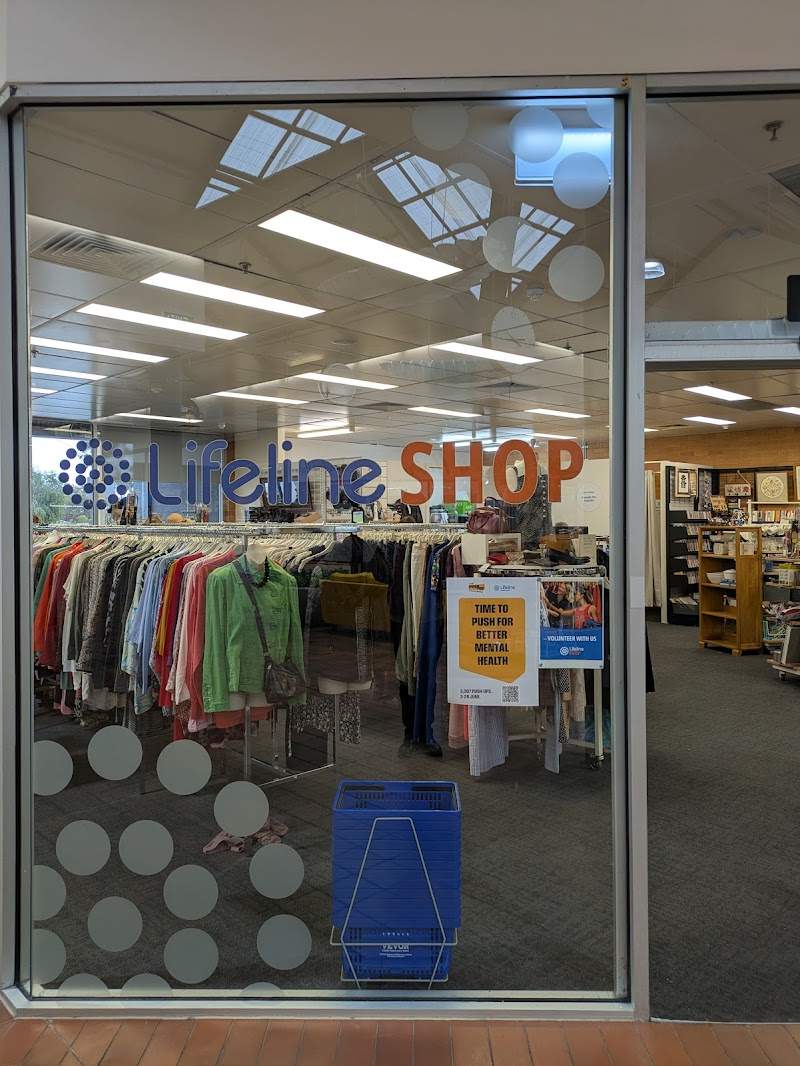 Check out Lifeline Loddon Mallee Store in Kennington