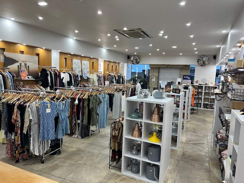 Check out Lifeline Shop Moonee Ponds in Ascot Vale