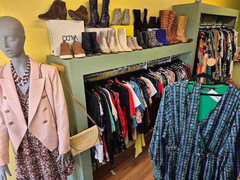 Check out Daffies Preloved Clothing Halswell in Halswell