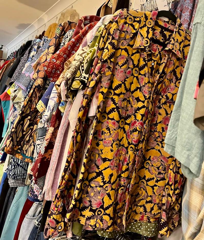 Check out Vintage Seeker Cairns in Cairns City