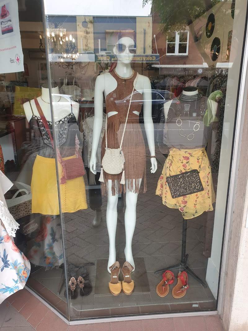 Check out Red Cross Shop Lane Cove in Lane Cove