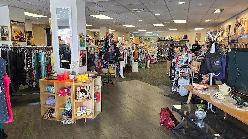 Check out St John Op Shop Papakura in Penrose