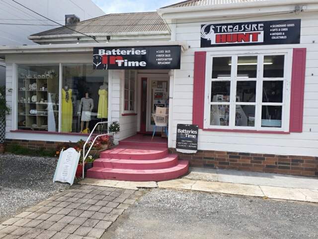 Check out Treasure Hunt - Pre Loved Goods and Clothing Boutique in Regent