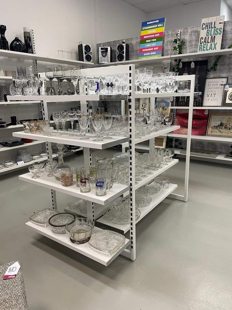 Check out Salvos Stores Mitchelton in MITCHELTON