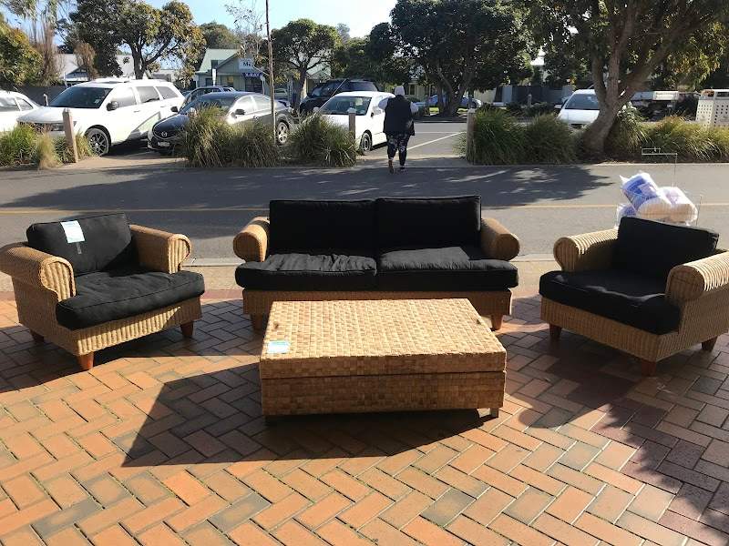 Check out Vinnies Rosebud in ROSEBUD