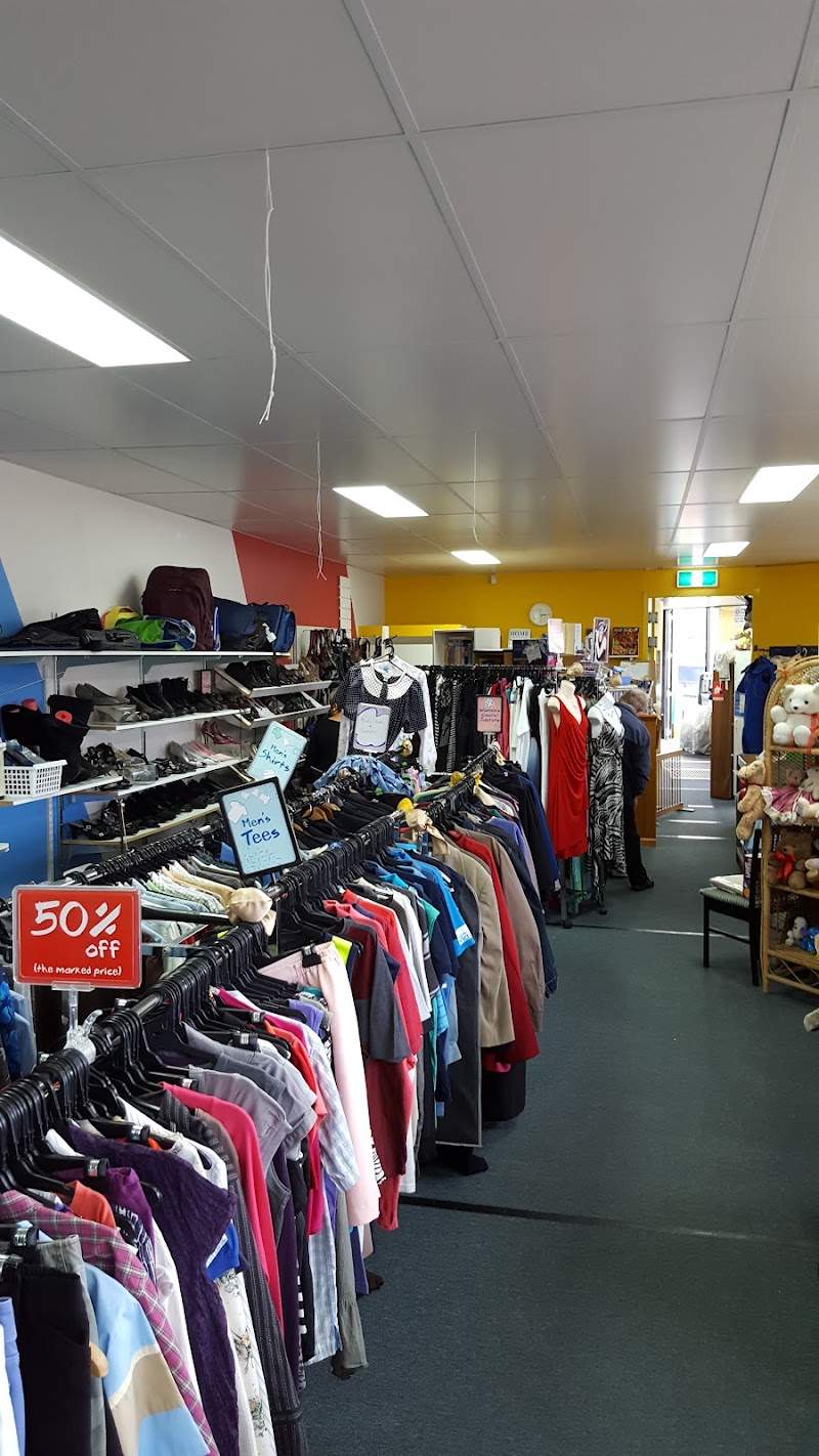 Check out Vinnies Cowes in COWES