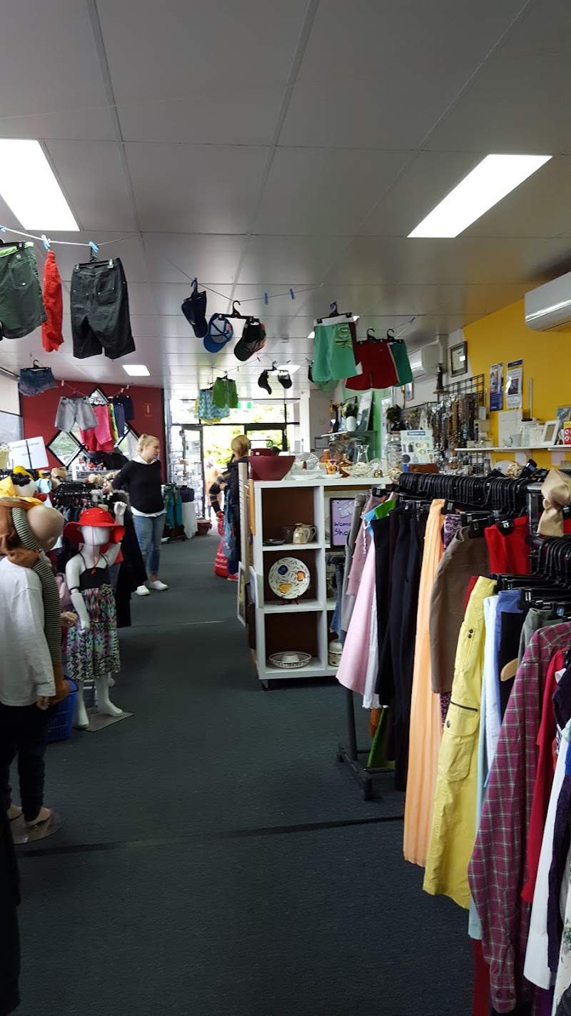Check out Vinnies Cowes in COWES