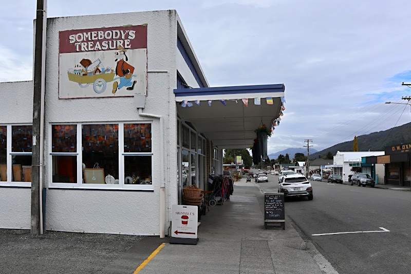 Check out Somebody's Treasures in Murchison
