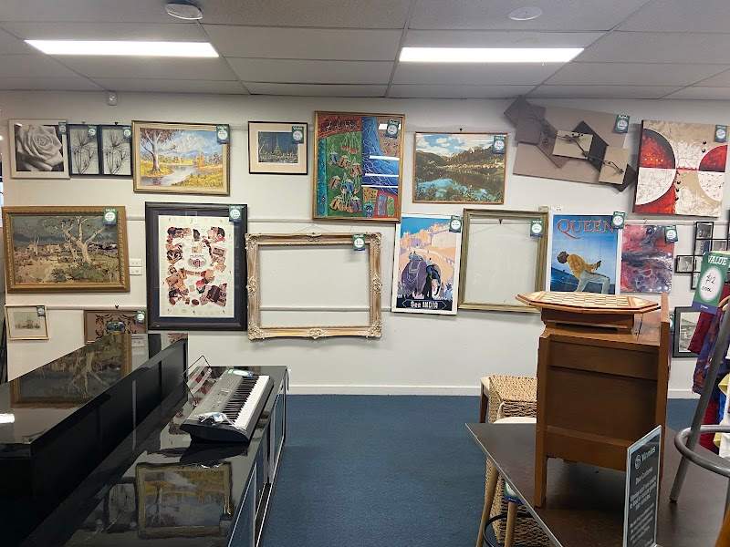 Check out Vinnies Altona (North) in ALTONA NORTH
