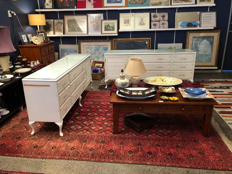 Check out Dove Hospice Remuera Shop in Remuera